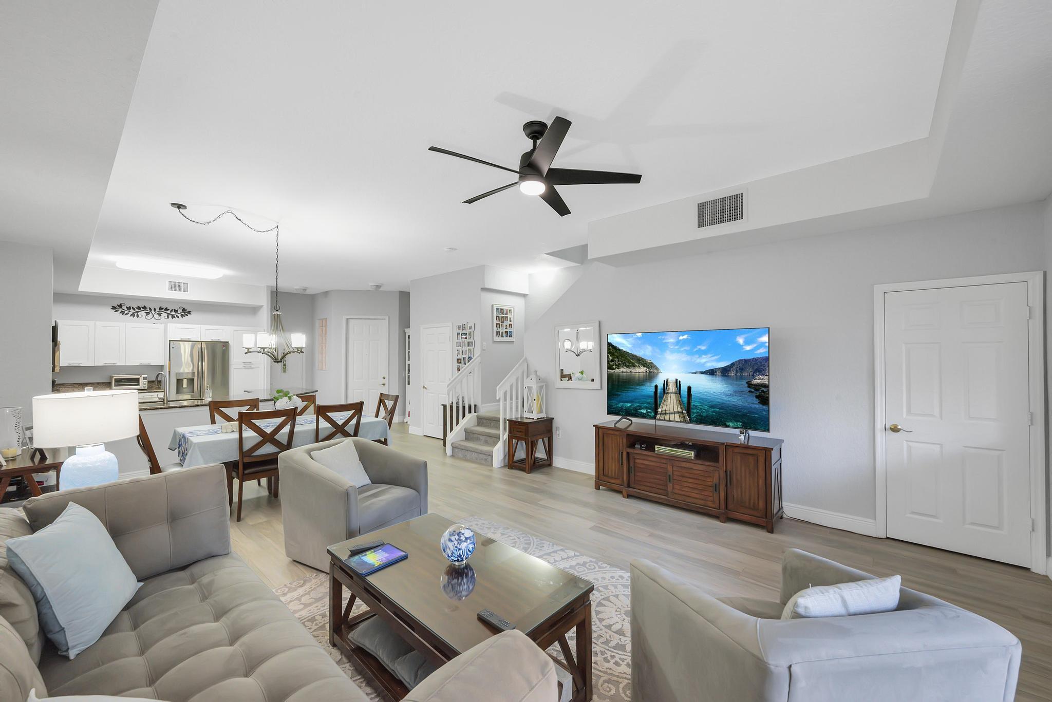 53 Southeast Sedona Circle, Unit 105 Stuart, FL 34994 - Photo 12 of 51 E369A2AF-1E19-4FF7-B7FE-6EE12AF18CF3