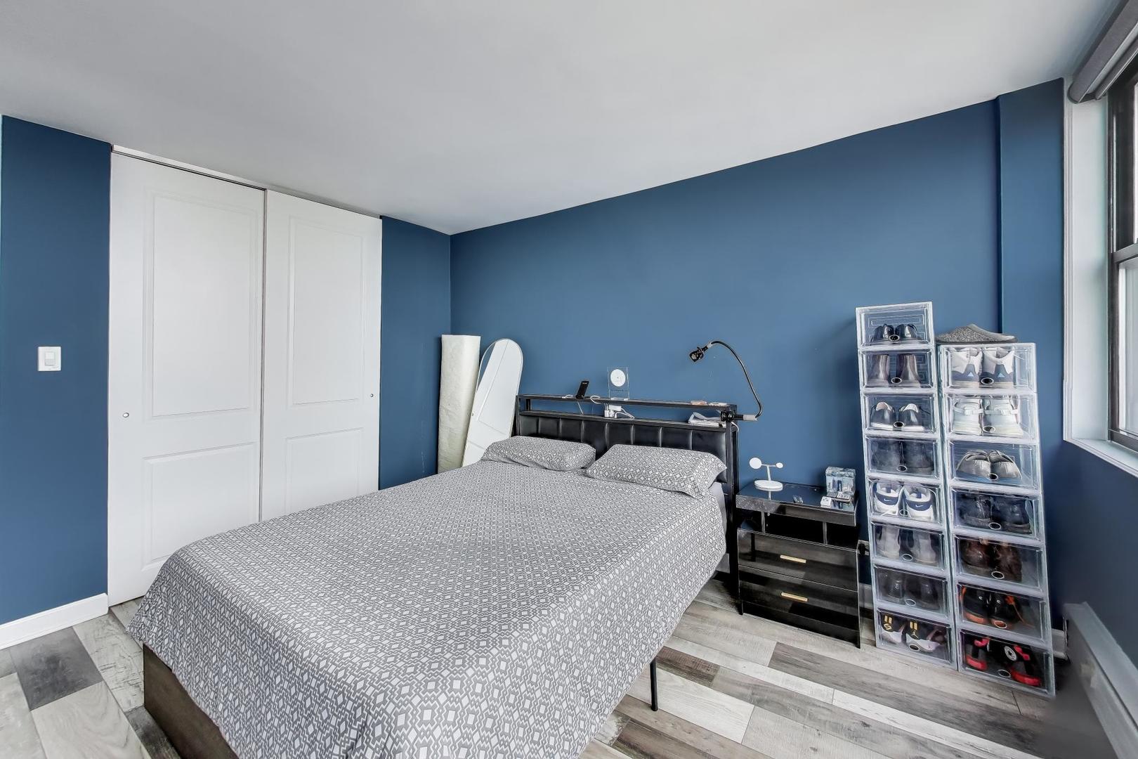 5740 North Sheridan Road, Unit 12E Chicago, IL 60660 - Photo 16 of 22