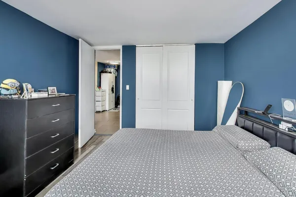 $155,000 | 5740 North Sheridan Road, Unit 12E, Chicago, IL 60660