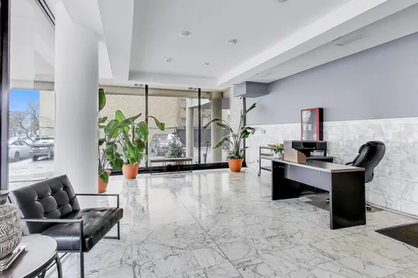 $155,000 | 5740 North Sheridan Road, Unit 12E, Chicago, IL 60660