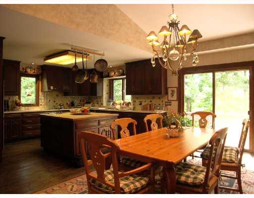 1900 Highgate Road Upper St. Clair, PA 15241 - Photo 5 of 8 Kitchen.