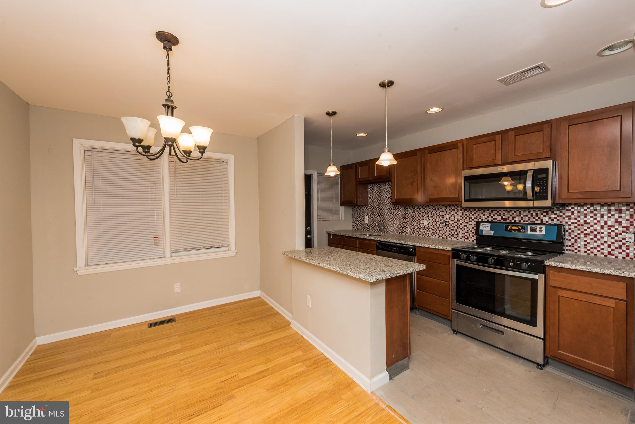 2502 Terra Firma Road Baltimore, MD 21225 - Photo 3 of 17 Dining Room