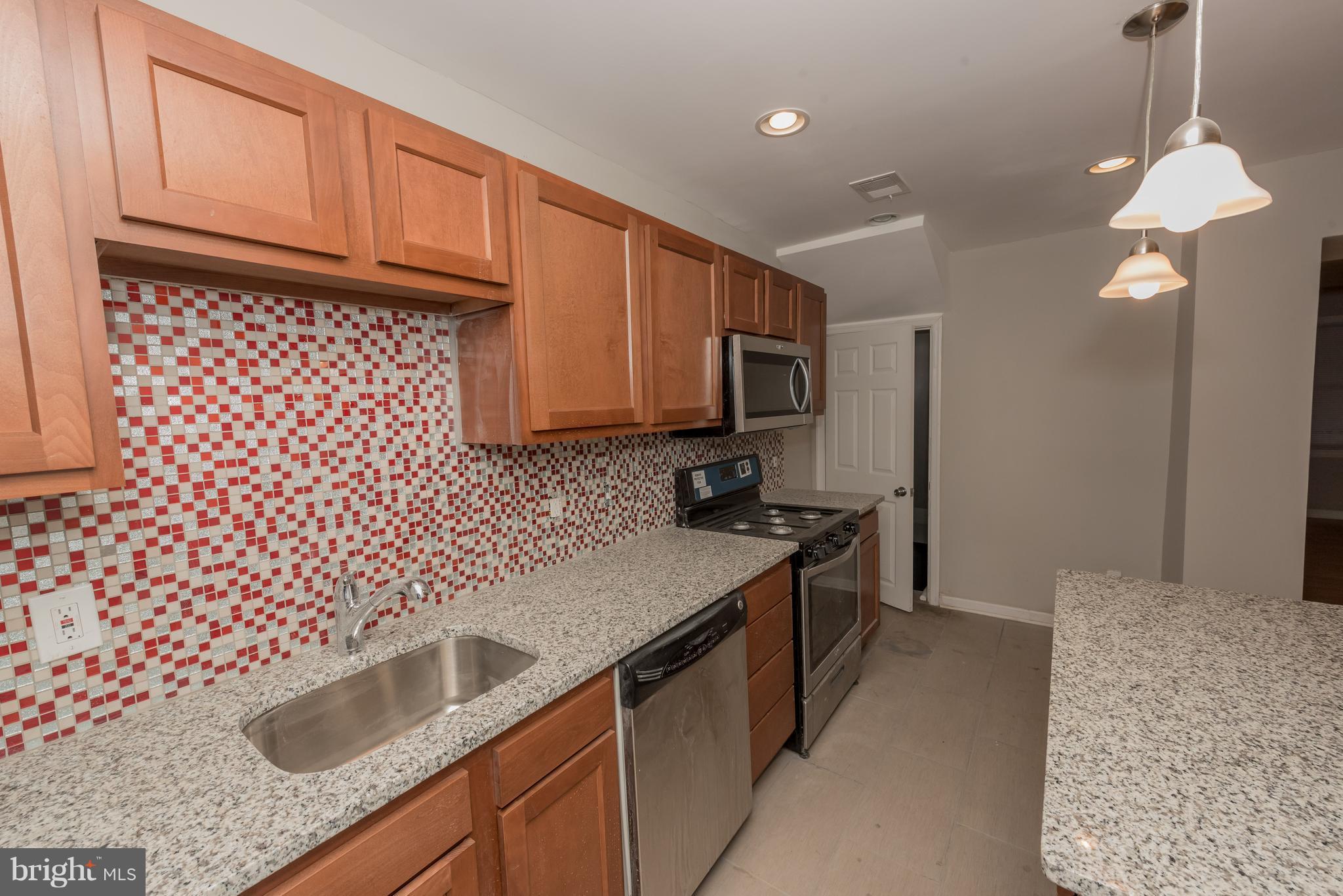 2502 Terra Firma Road Baltimore, MD 21225 - Photo 5 of 17 Kitchen