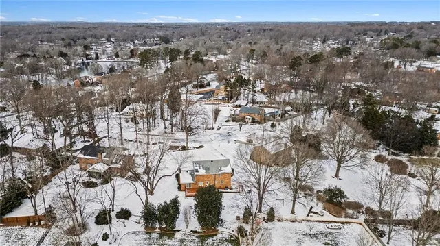 $525,000 | 7010 Stancliff Court, Clemmons, NC 27012