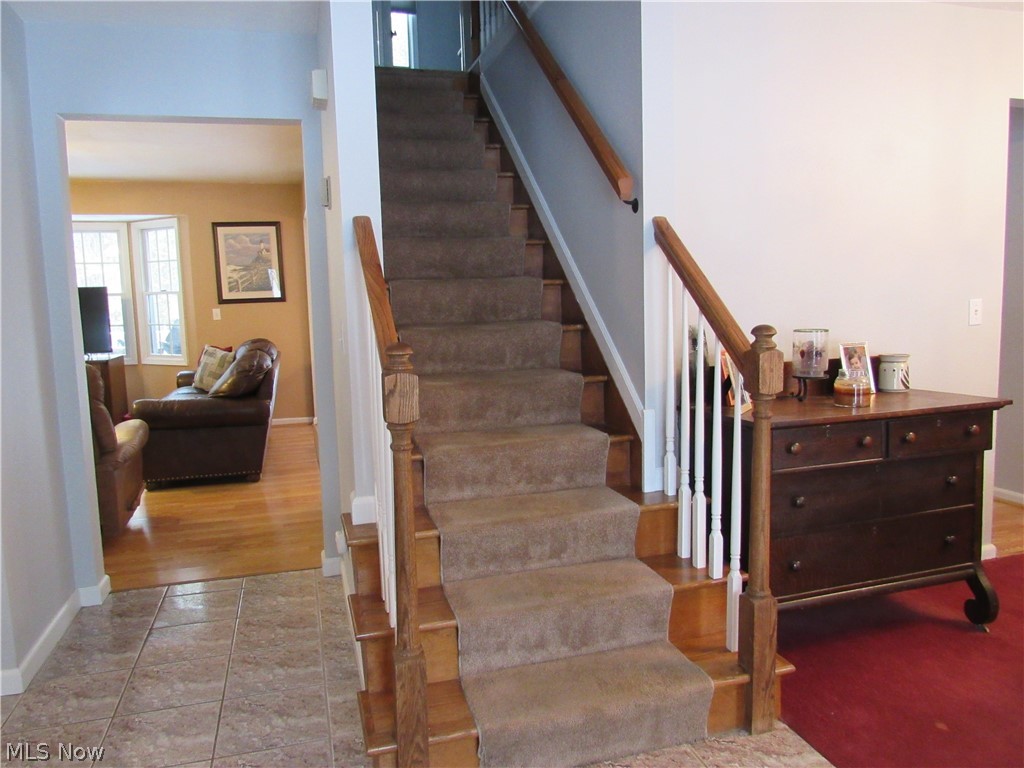 10809 Darrow Road Vermilion, OH 44089 - Photo 4 of 35