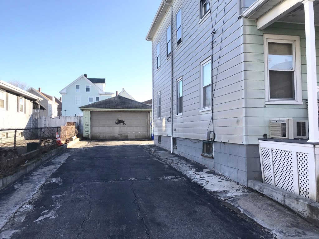 8 Roma Street Bristol, RI 02809 - Photo 17 of 18 Gallery Image 17