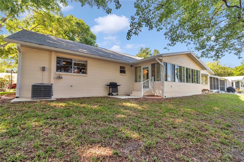 8787 Southwest 90th Lane, Unit E Ocala, FL 34481 - Photo 27 of 30