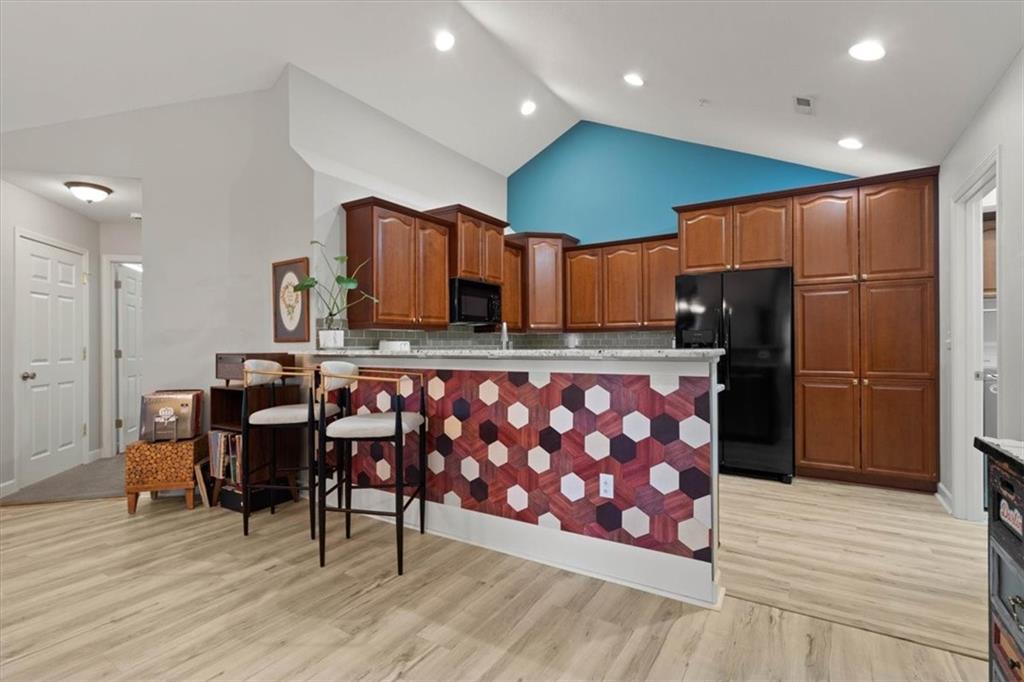 7137 Meadow View Street Shawnee, KS 66227 - Photo 12 of 34
