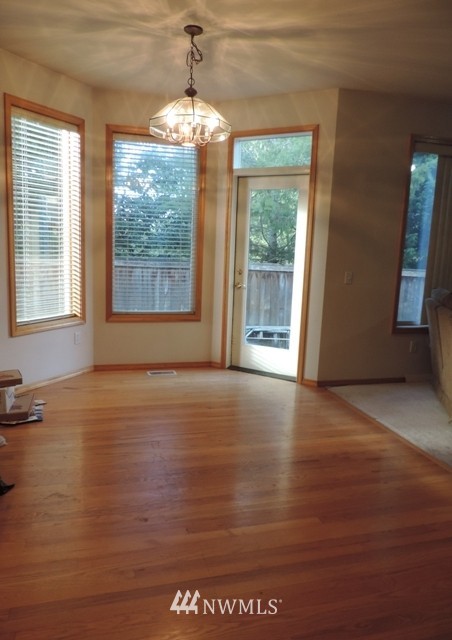 925 183rd Place Southeast Bothell, WA 98012 - Photo 4 of 16