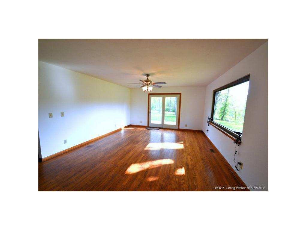 4437 St Marys Road Floyds Knobs, IN 47119 - Photo 5 of 30 Gallery Image 5
