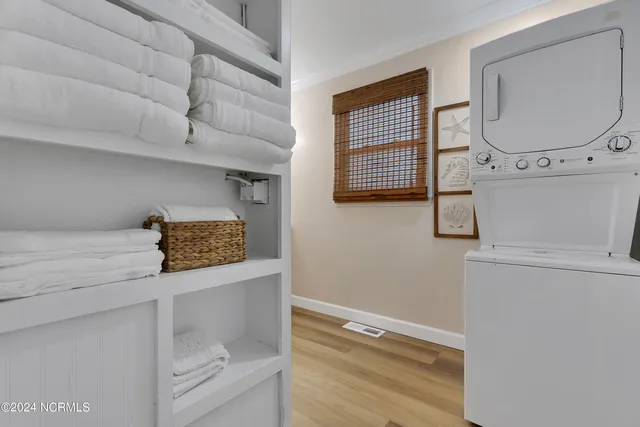 $2,000 | 111 Northeast 19th Street, Unit D, Oak Island, NC 28465