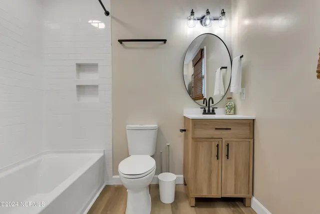 $2,000 | 111 Northeast 19th Street, Unit D, Oak Island, NC 28465