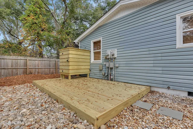 $2,000 | 111 Northeast 19th Street, Unit D, Oak Island, NC 28465