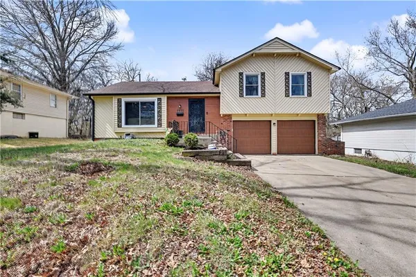 $249,900 | 9810 Hardesty Avenue, Kansas City, MO 64137