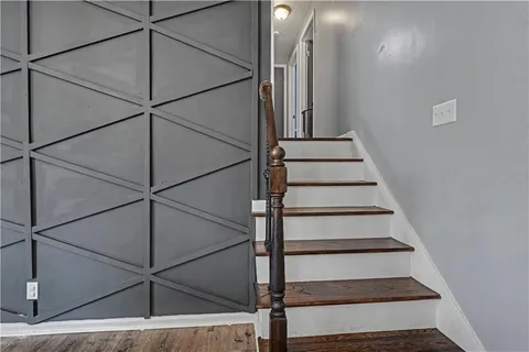 $249,900 | 9810 Hardesty Avenue, Kansas City, MO 64137