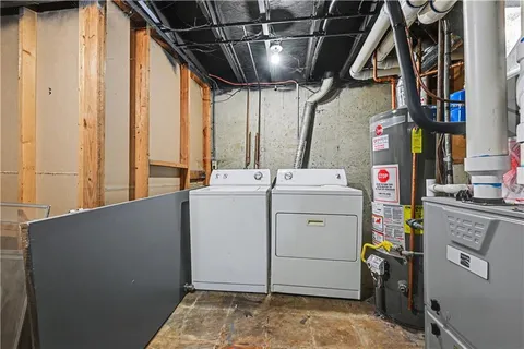 $249,900 | 9810 Hardesty Avenue, Kansas City, MO 64137