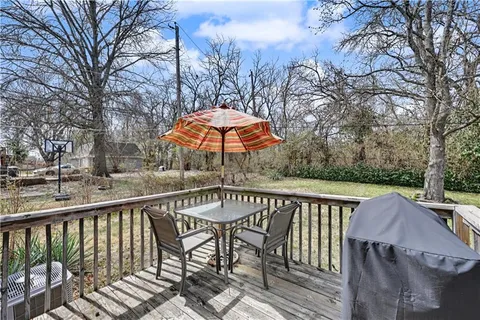 $249,900 | 9810 Hardesty Avenue, Kansas City, MO 64137