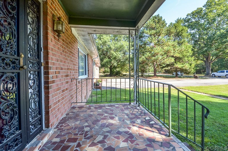 9054 Wallo Road Henrico, VA 23231 - Photo 3 of 38 Gallery Image 3