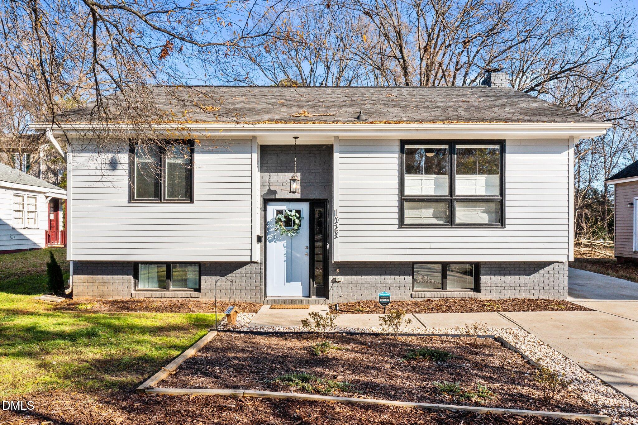 1023 Holmes Street Raleigh, NC 27601 - Photo 1 of 41 2-web-or-mls-DJI_0253