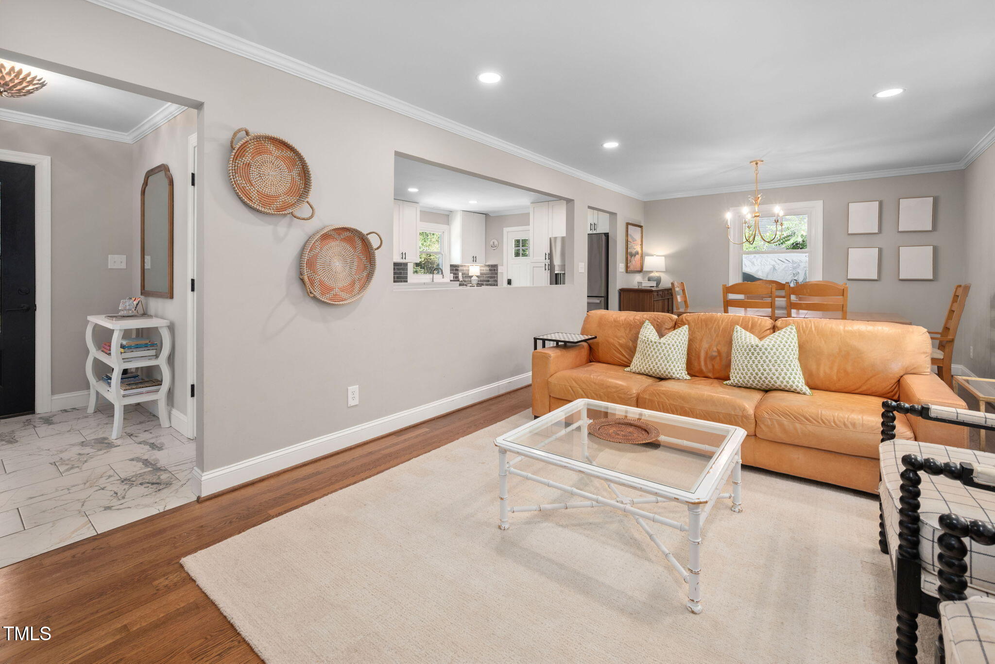 4808 Latimer Road Raleigh, NC 27609 - Photo 8 of 39 Living Room
