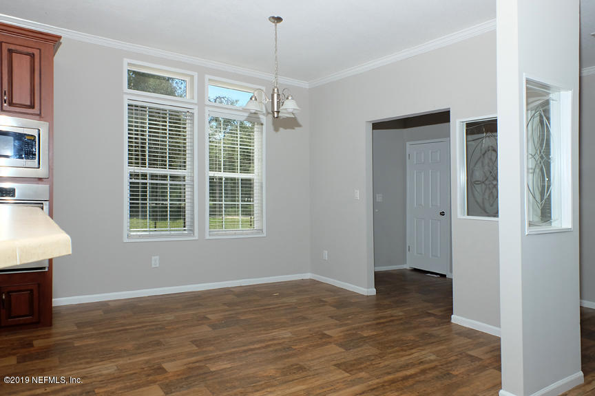 2546 Rabbit Court Middleburg, FL 32068 - Photo 10 of 42 Dining Area
