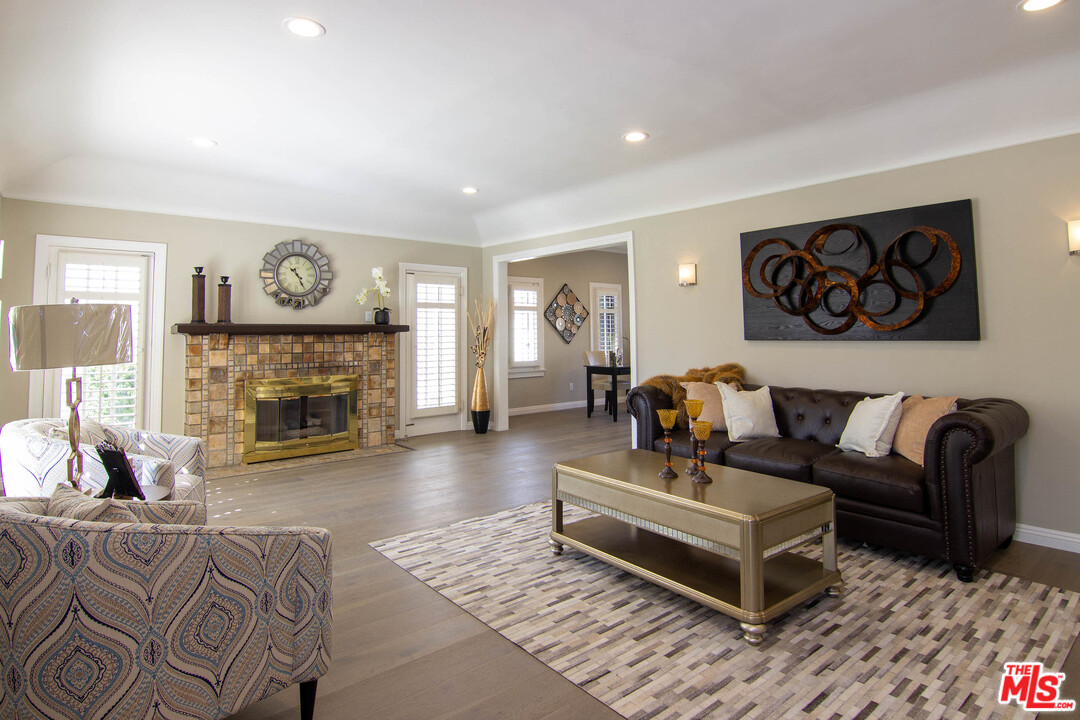 2139 Wellington Road Los Angeles, CA 90016 - Photo 15 of 44 Gallery Image 15