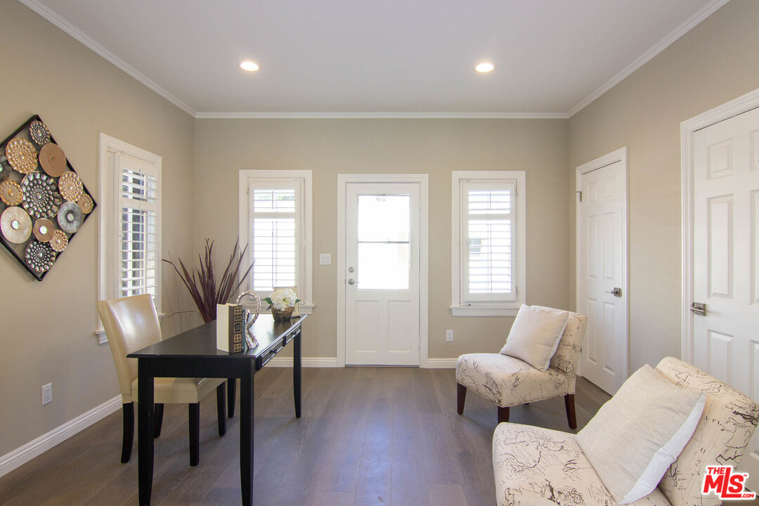 2139 Wellington Road Los Angeles, CA 90016 - Photo 22 of 44 Gallery Image 22
