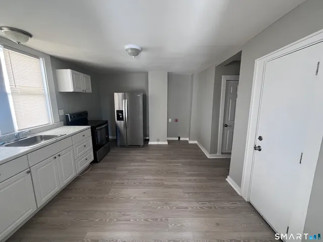 $1,800 | 144 Clark Street, New Britain, CT 06051