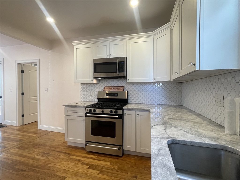 35 Line Street, Unit 1 Cambridge, MA 02138 - Photo 2 of 19
