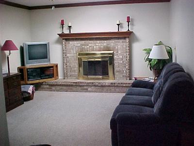 644 Rogers Road Fort Mitchell, KY 41017 - Photo 4 of 8 Gallery Image 4