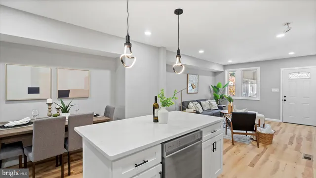 a view of a workspace with furniture