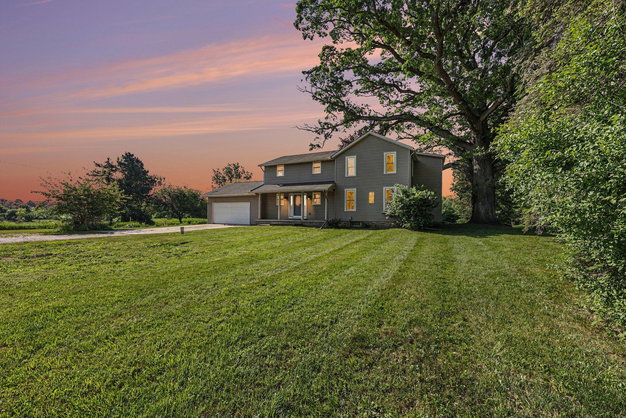 12845 Dexter-Chelsea Road Chelsea, MI 48118 - Photo 1 of 30 001_file_2278