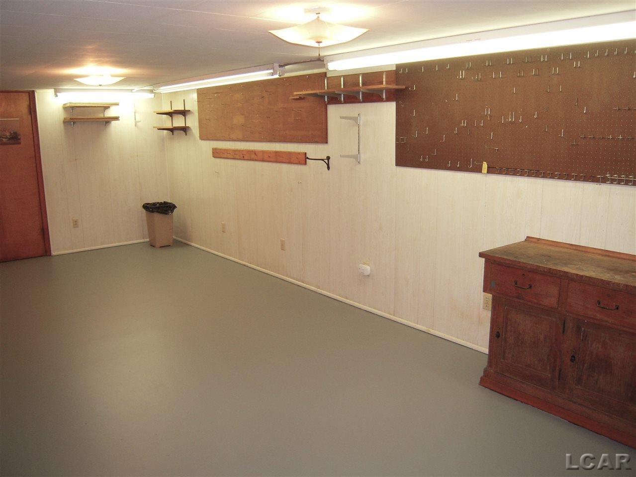 3988 West Dunbar Road Monroe, MI 48161 - Photo 13 of 40 31397732-12.JPG