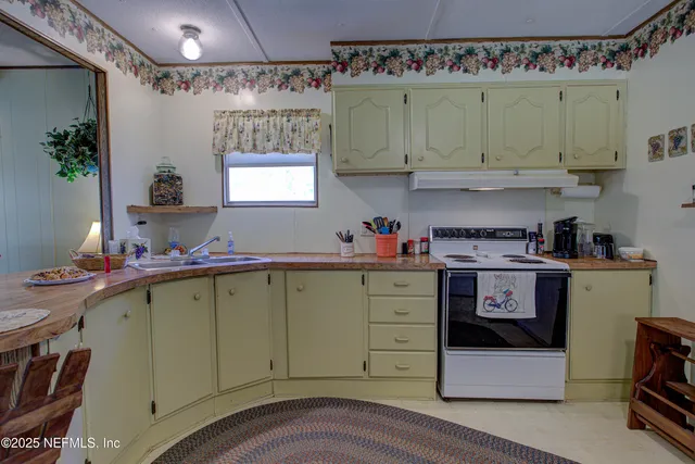 $135,500 | 143 Mosswood Street, Georgetown, FL 32139