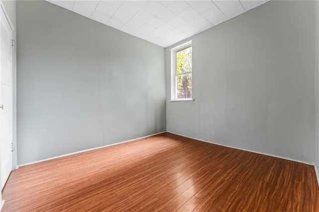 $80,000 | 1205 Lawrence Avenue, Ellwood City, PA 16117