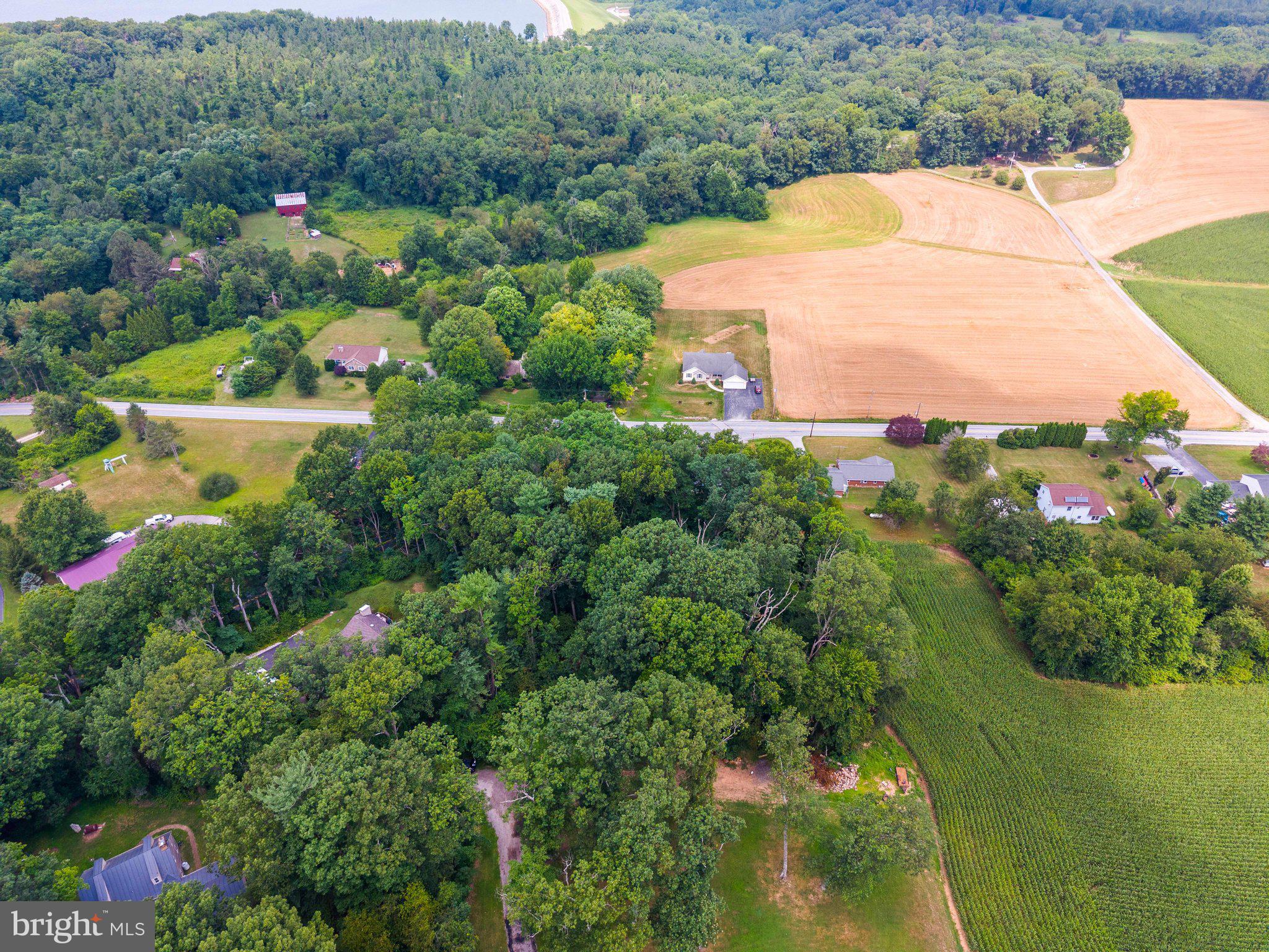 Oak Tree Ln Spring Grove Spring Grove, PA 17362 - Photo 4 of 8 Gallery Image 4