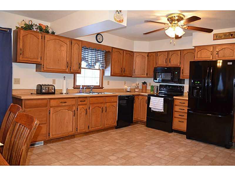 8 Moore Road West Alexander, PA 15376 - Photo 2 of 17 Kitchen.
