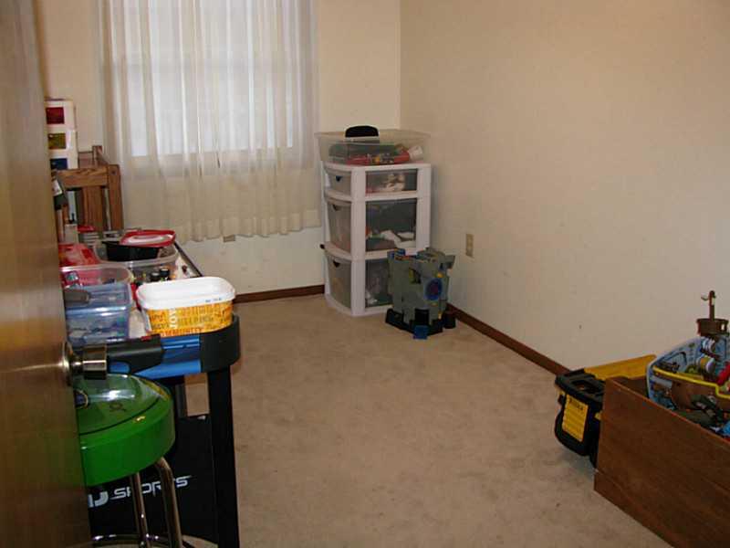 8 Moore Road West Alexander, PA 15376 - Photo 15 of 17 Bedroom.