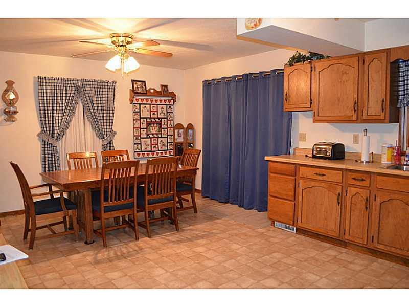 8 Moore Road West Alexander, PA 15376 - Photo 3 of 17 Dining Room.