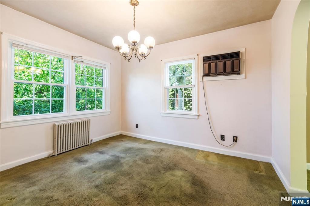 234 Ridgefield Avenue Bogota, NJ 07603 - Photo 7 of 27