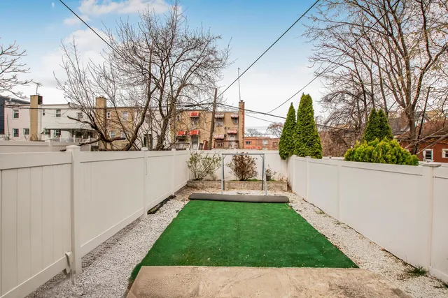 a view of a house with sitting area and sitting area