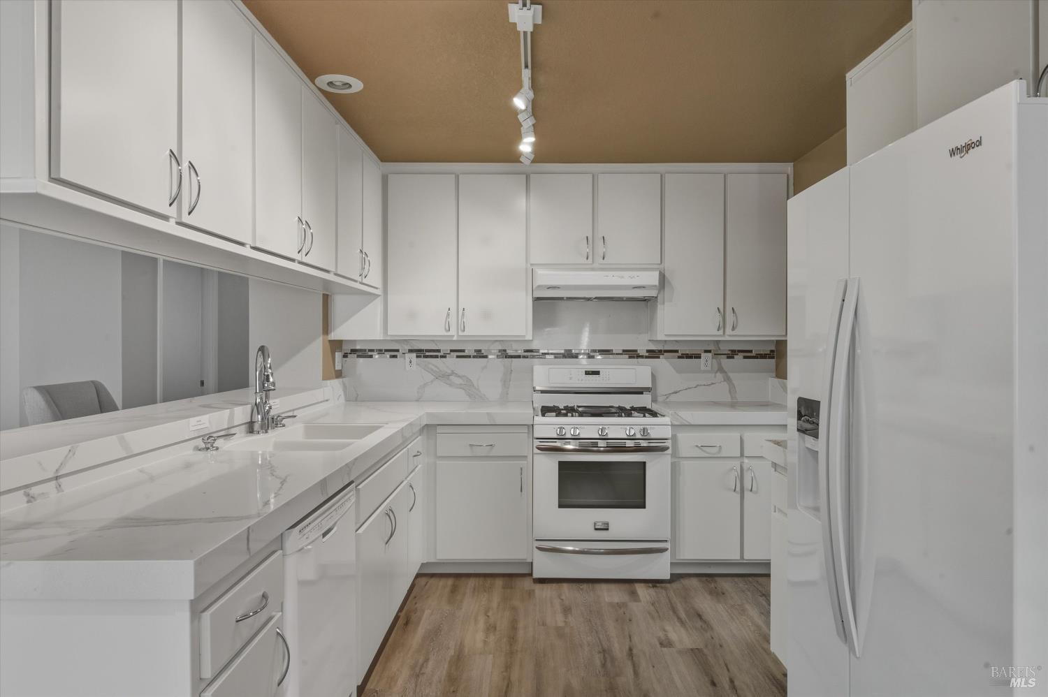 8873 Lebec Lane Cotati, CA 94931 - Photo 13 of 49