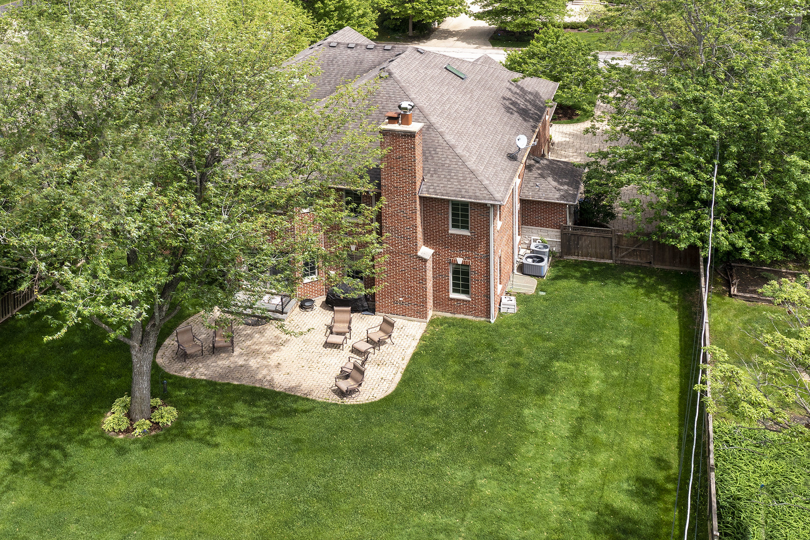 1528 Stratford Road Deerfield, IL 60015 - Photo 22 of 25 a view of a house with a yard