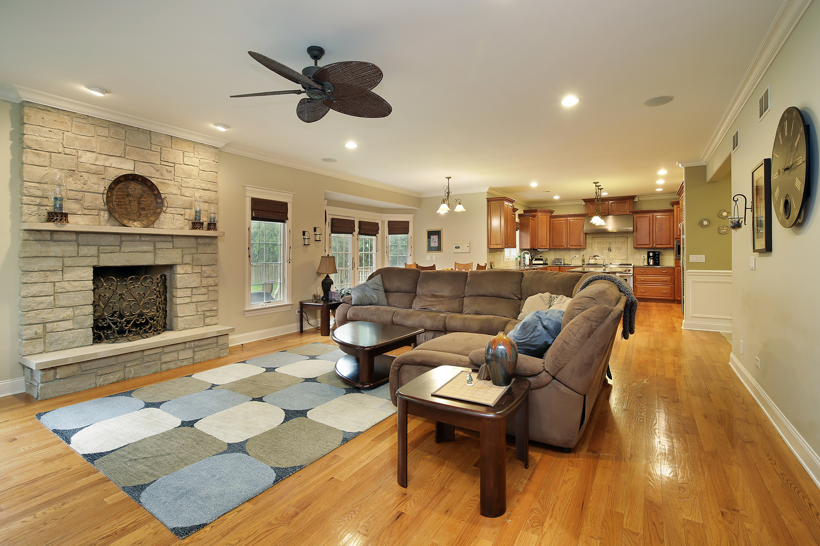1528 Stratford Road Deerfield, IL 60015 - Photo 8 of 25 a living room with furniture and a fireplace