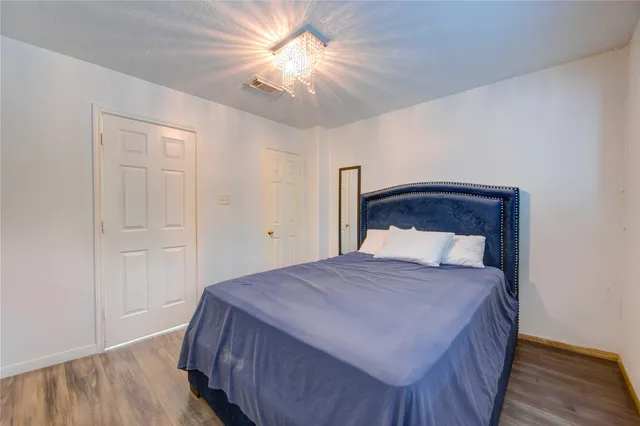 $2,100 | 19334 Strathmore Pl Lane, Katy, TX 77449