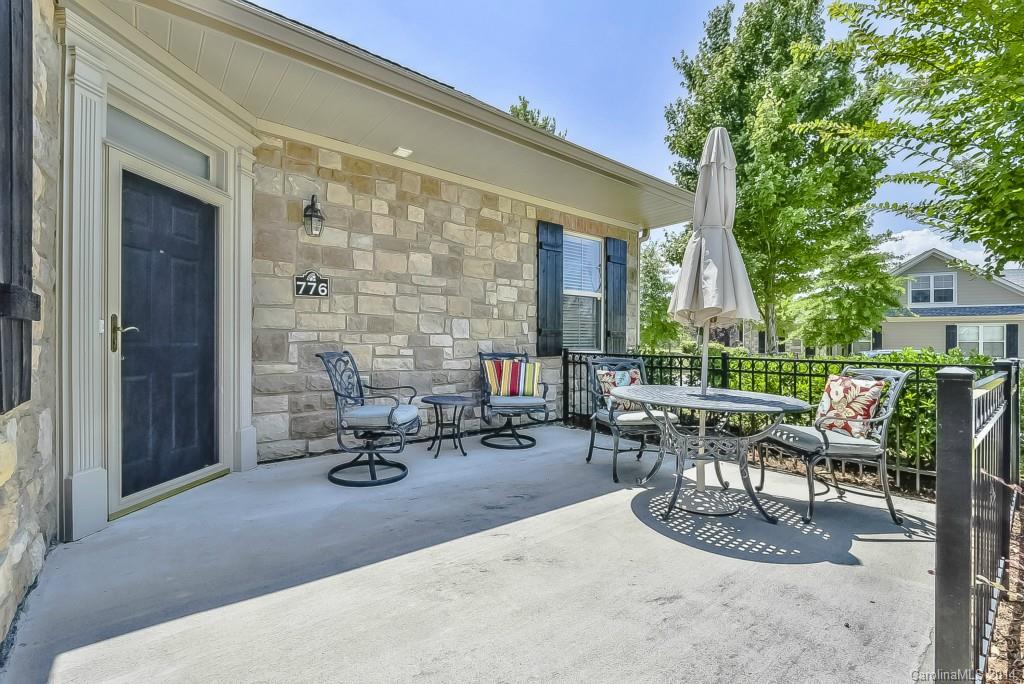 776 Ledgestone Court, Unit 776 Tega Cay, SC 29708 - Photo 3 of 17 Gallery Image 3