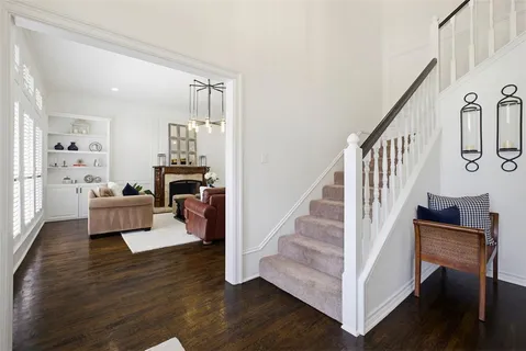 $725,000 | 3912 Esquire Drive, Plano, TX 75023