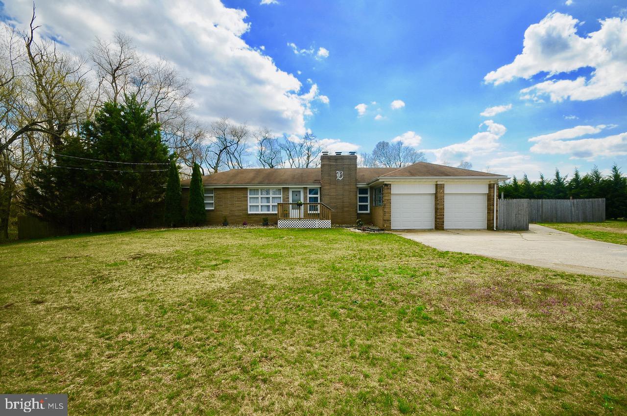 239 Almond Road Elmer, NJ 08318 - Photo 1 of 32