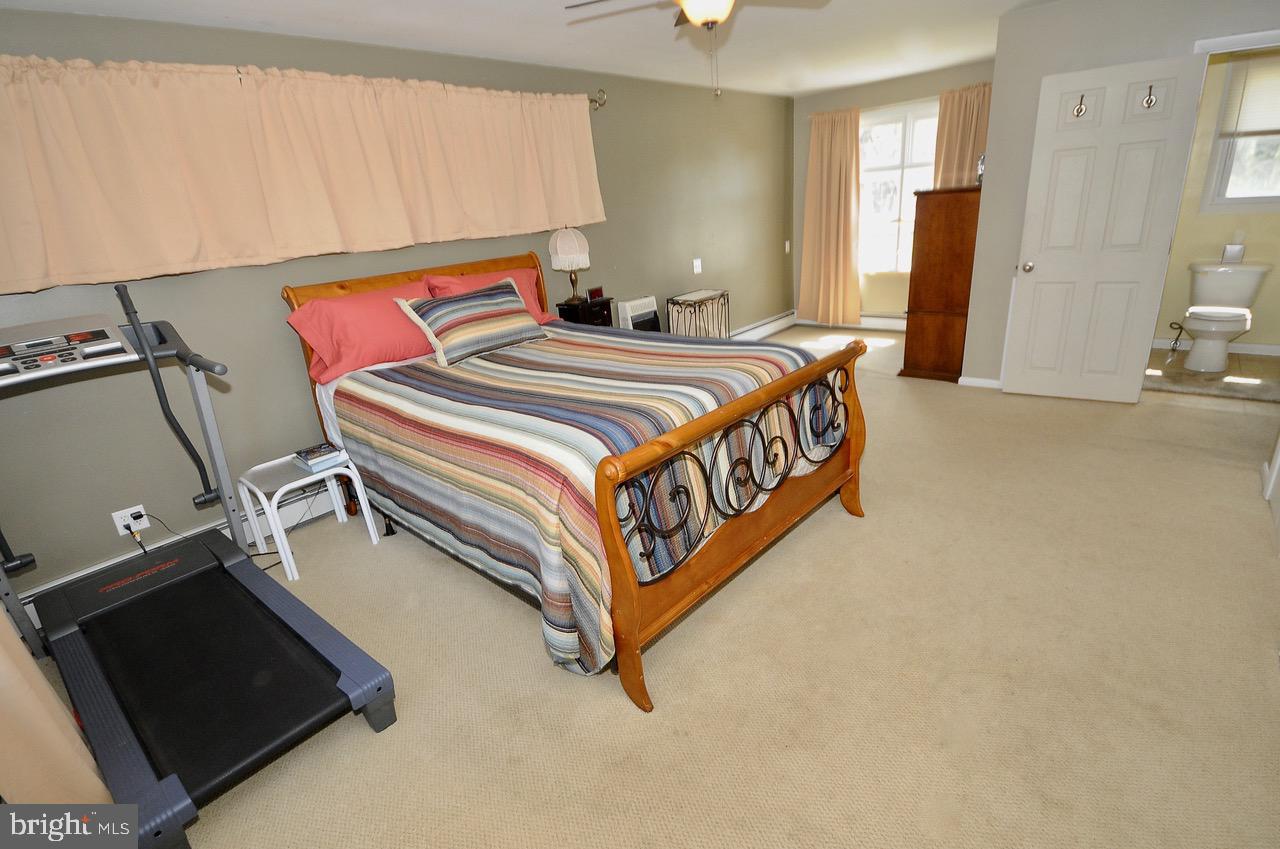 239 Almond Road Elmer, NJ 08318 - Photo 17 of 32