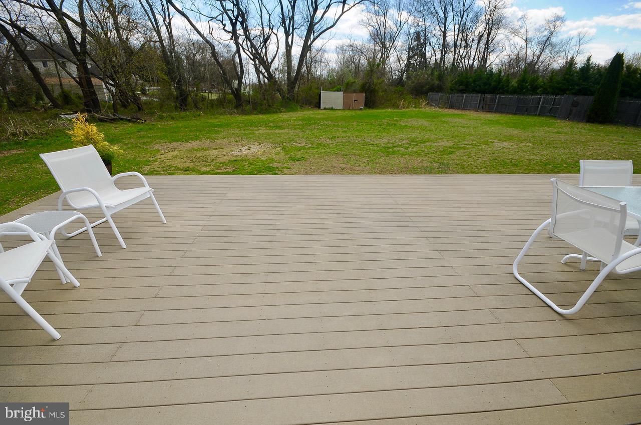 239 Almond Road Elmer, NJ 08318 - Photo 28 of 32